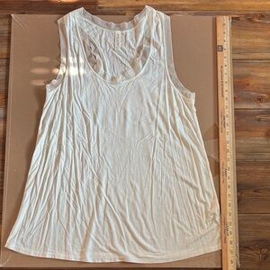 Chic Soft Cream Women's Tank Top SZ L